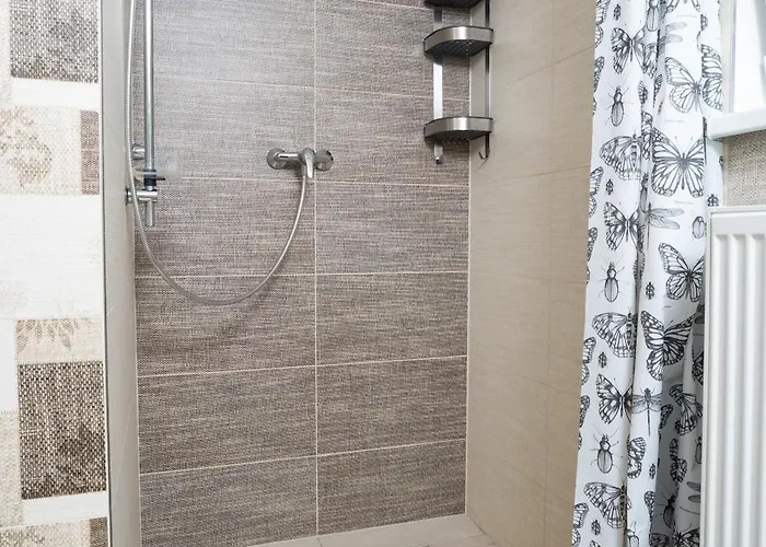 Dom Joves Feriehus *